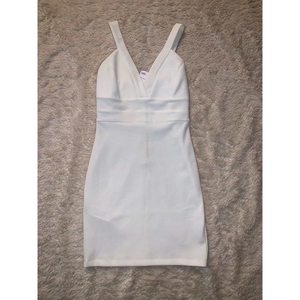 NWT💎Gorgeous White Dress💎